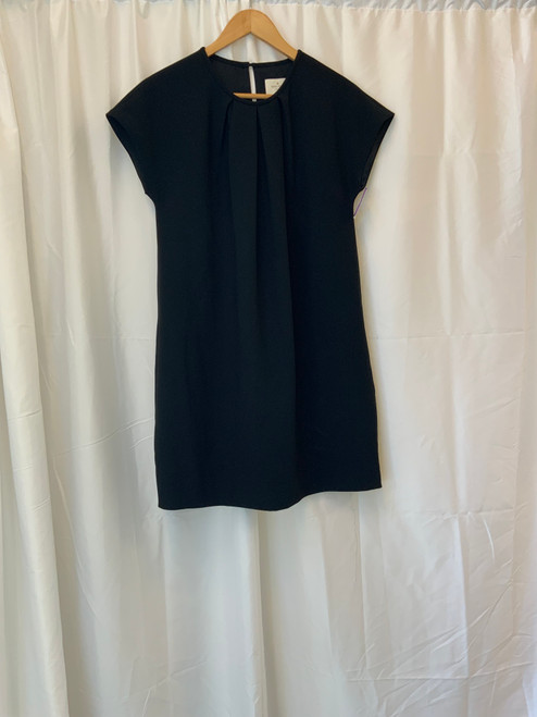 Vist Large View of Product Image Which is Used Kate Spade Saturday Short Dress B S-4/6