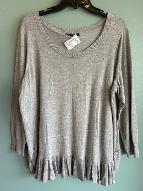 Vist Large View of Product Image Which is Used Lane Bryant Long Sleeve Top 1X-18 off1