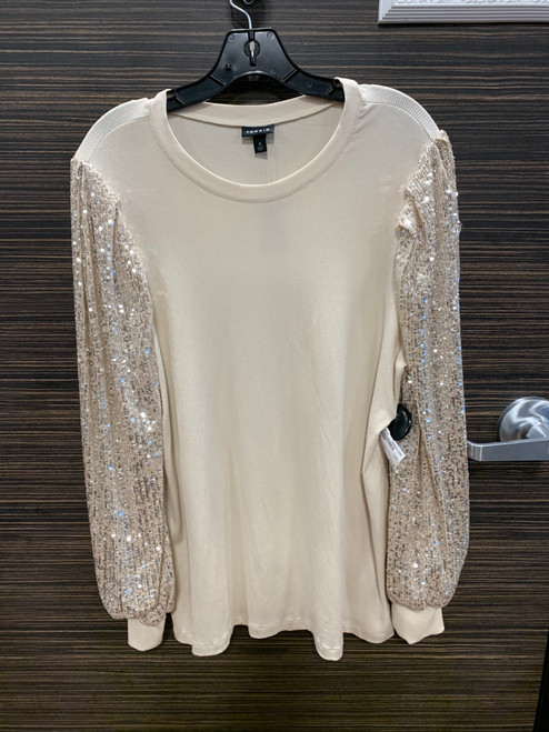 Vist Large View of Product Image Which is Used Torrid Lightweight Sweater L-12/14