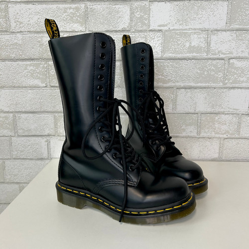 Vist Large View of Product Image Which is Used Dr. Martens Ankle Boots 5