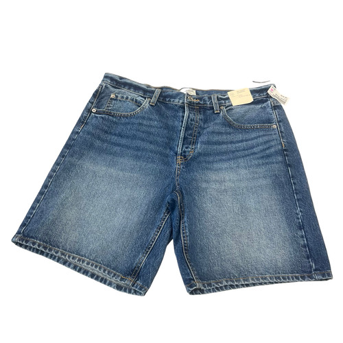 Vist Large View of Product Image Which is Used Universal Threads Shorts 14-32