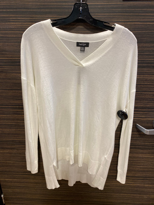 Vist Large View of Product Image Which is Used Lord & Taylor Lightweight Sweater M-8/10