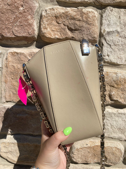 Vist Large View of Product Image Which is Used Givenchy Antigona Crossbody Bag