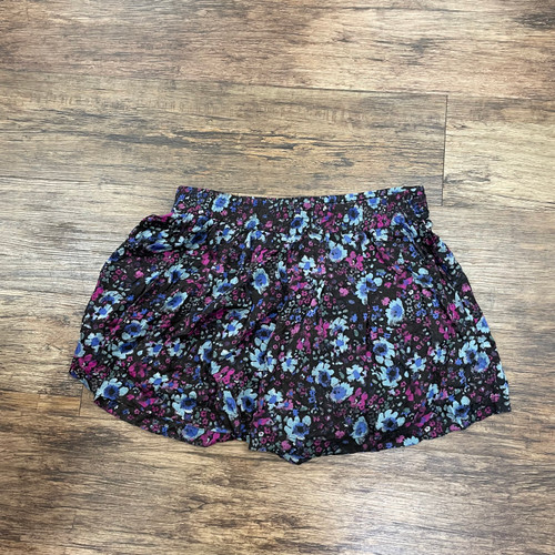 Vist Large View of Product Image Which is Used Free People Shorts 8-29