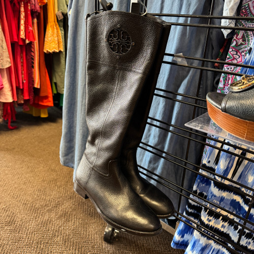 Used Tory Burch Tall Boots 7.5 60140-S000686356 Vist Large View of Product Image Which is Used Tory Burch Tall Boots 7.5