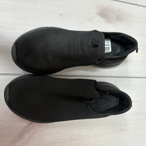 Vist Large View of Product Image Which is Used Skechers Casual Shoes 8.5