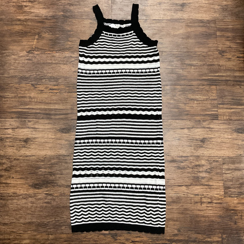 Vist Large View of Product Image Which is Used Unbranded Long Dress B M-8/10