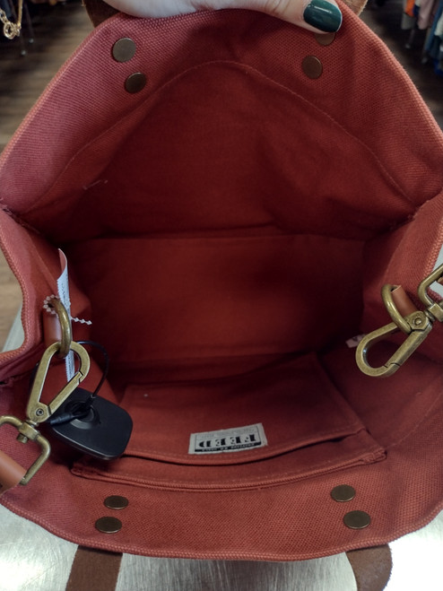 Vist Large View of Product Image Which is Used Feed Small Handbag