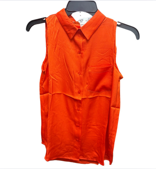 Vist Large View of Product Image Which is Used Skies Are Blue Sleeveless Top XS-0/2