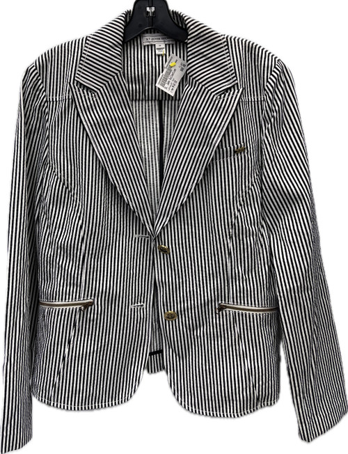 Vist Large View of Product Image Which is Used Old Money St. John Collection Lightweight Vest M-8/10