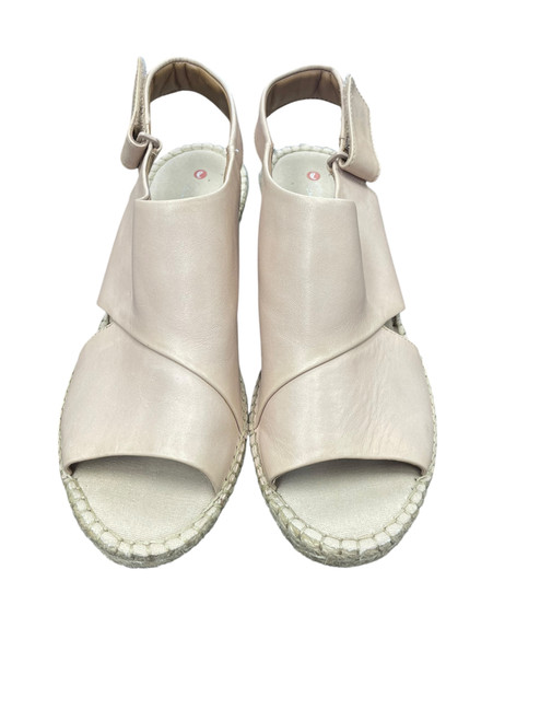 Used Clarks Wedge Sandals 9 60069-S000717035 Vist Large View of Product Image Which is Used Clarks Wedge Sandals 9