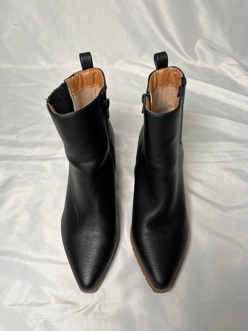 Vist Large View of Product Image Which is Used Maurices Ankle Boots 7.5