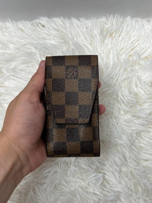 Vist Large View of Product Image Which is Used Louis Vuitton Leather Wallet