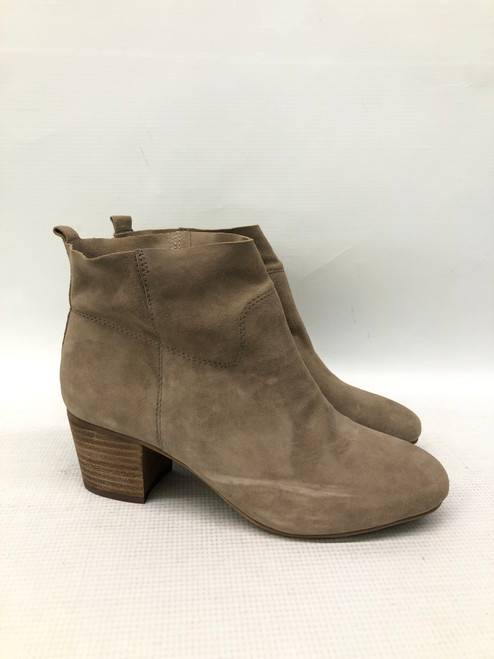 Vist Large View of Product Image Which is Used Steve Madden Ankle Boots 7