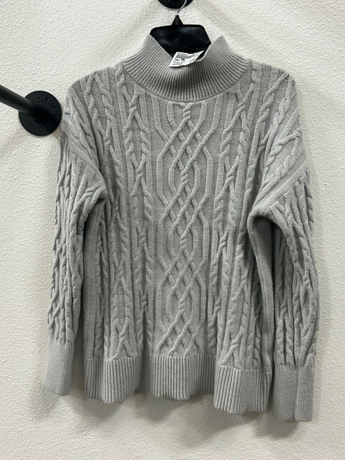 Vist Large View of Product Image Which is Used Tahari Heavyweight Sweater M-8/10