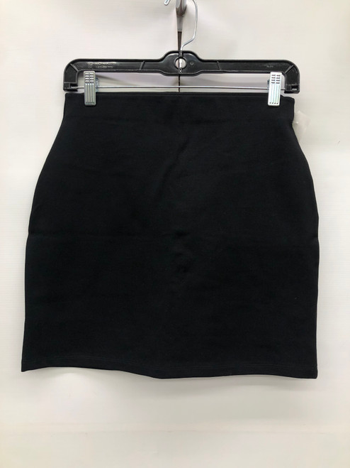Vist Large View of Product Image Which is Used Sunday Best Short Skirt 4-27