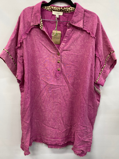 Vist Large View of Product Image Which is Used Umgee Short Sleeve Top 2X-20