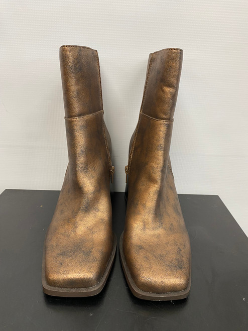 Used Unbranded Ankle Boots 8.5 60072-S000525172 Vist Large View of Product Image Which is Used Unbranded Ankle Boots 8.5