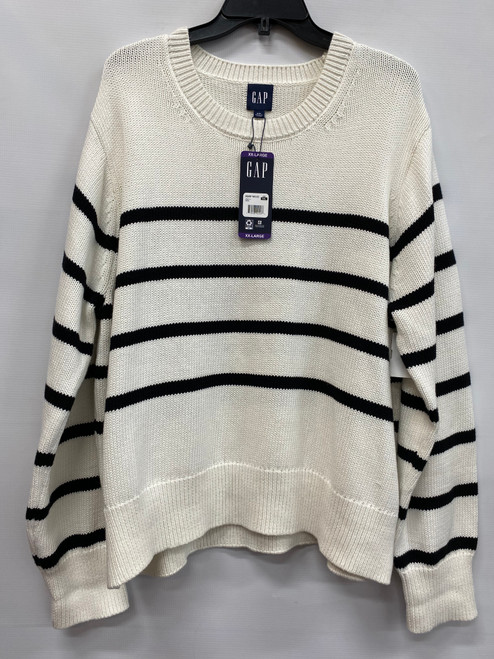 Vist Large View of Product Image Which is Used Gap Lightweight Sweater XXL-20