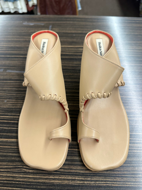 Vist Large View of Product Image Which is Used Unbranded Low Heels 8.5