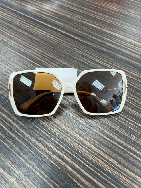 Vist Large View of Product Image Which is Used Tom Ford Sunglasses