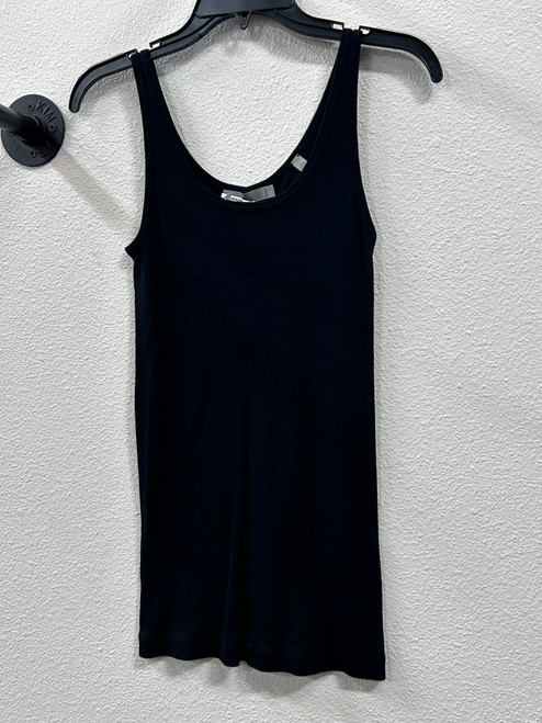 Vist Large View of Product Image Which is Used Vince Tank Top L-12/14