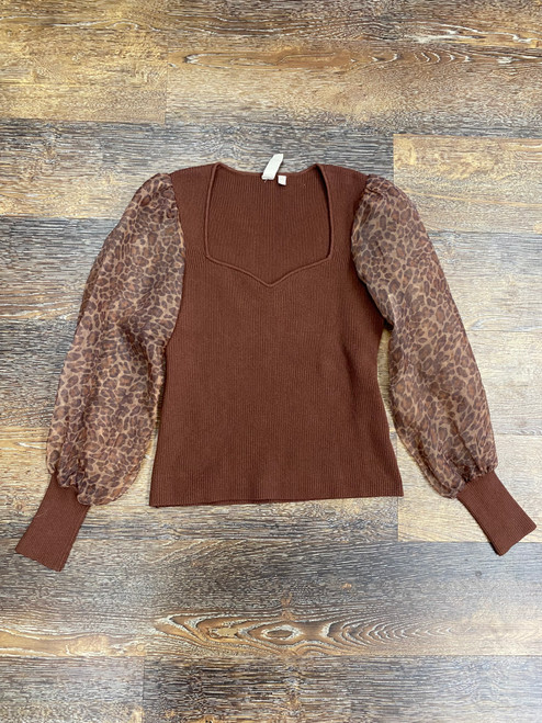 Vist Large View of Product Image Which is Used Dolan Lightweight Sweater F S-4/6