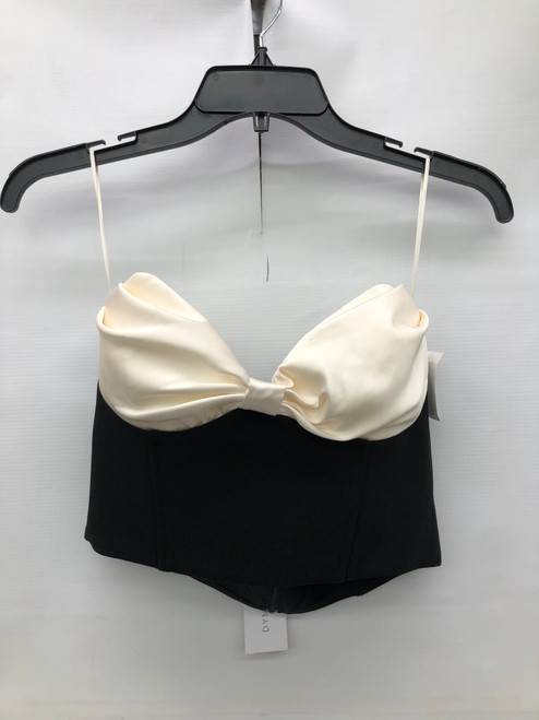 Vist Large View of Product Image Which is Used Dynamite Sleeveless Top S-4/6