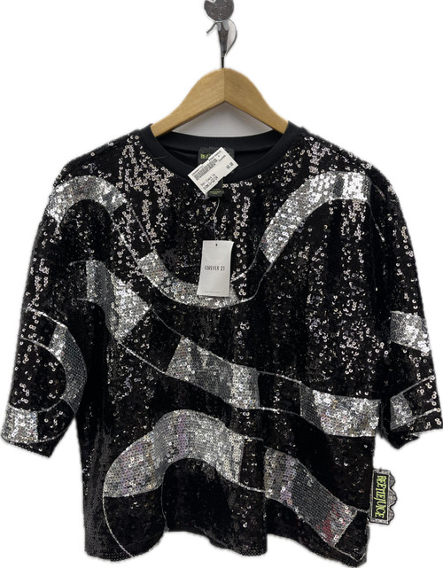 Vist Large View of Product Image Which is Used Forever21 Short Sleeve Top L-12/14