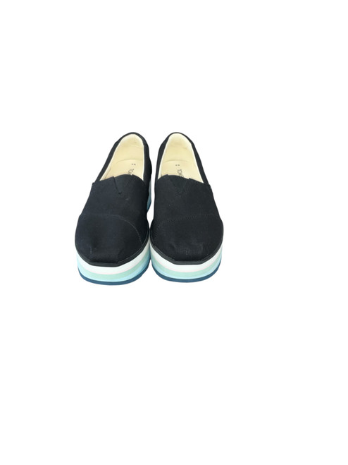Vist Large View of Product Image Which is Used Toms Casual Shoes 8
