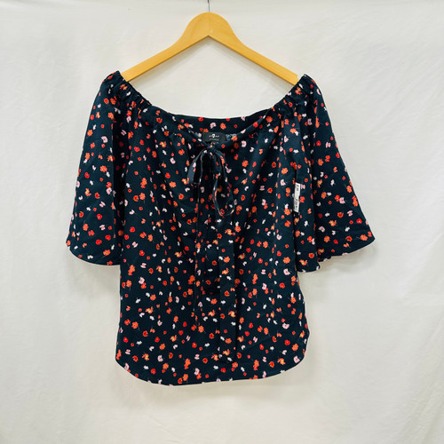 Vist Large View of Product Image Which is Used 7 For All Mankind Short Sleeve Top P M-8/10
