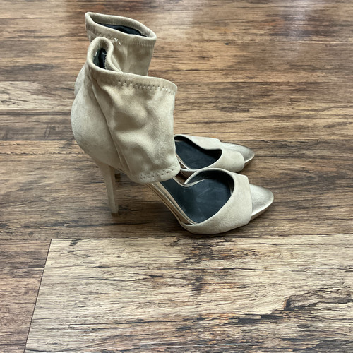Vist Large View of Product Image Which is Used Brian Atwood High Heels 7.5
