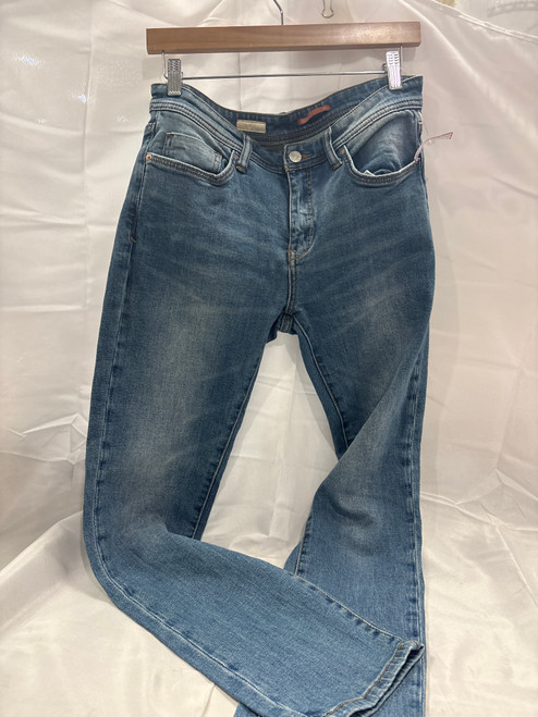 Used Pilcro Denim 6-28 60067-S000757904 Vist Large View of Product Image Which is Used Pilcro Denim 6-28