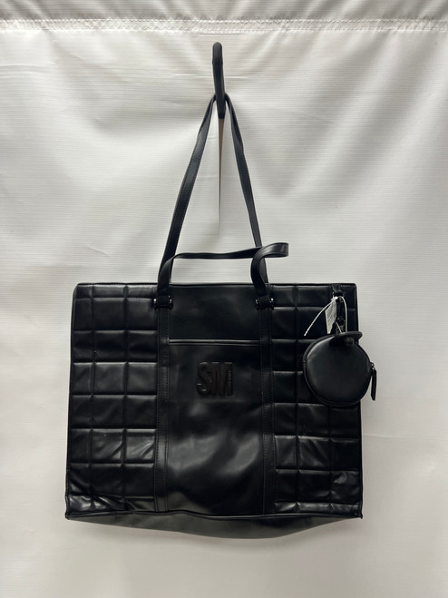 Vist Large View of Product Image Which is Used Steve Madden Xlarge Handbag