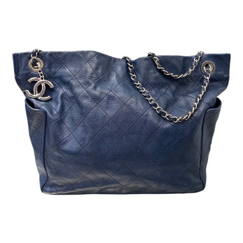 Vist Large View of Product Image Which is Used Chanel Cavier around pocket tote 