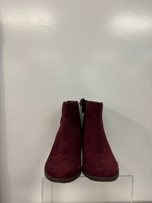 Vist Large View of Product Image Which is Used Naturalizer Ankle Boots 8.5