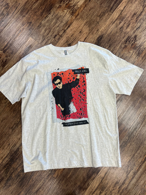 Vist Large View of Product Image Which is Used Unbranded T-Shirt 2X-20