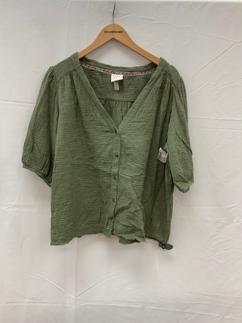 Vist Large View of Product Image Which is Used Knox Rose Short Sleeve Top P L-12/14