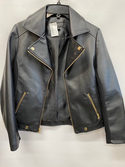 Vist Large View of Product Image Which is Used Marc New York Short Light Jacket S-4/6