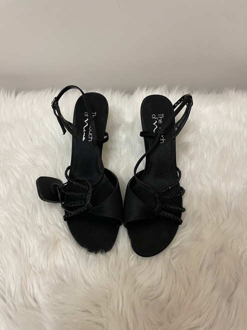 Vist Large View of Product Image Which is Used Unbranded Low Heels 7.5