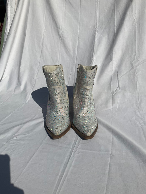 Vist Large View of Product Image Which is Used Unbranded Ankle Boots 7