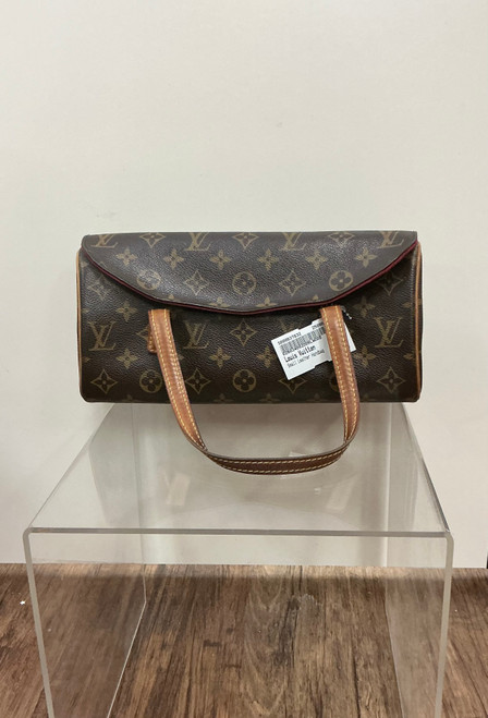 Vist Large View of Product Image Which is Used Louis Vuitton Small Leather Handbag