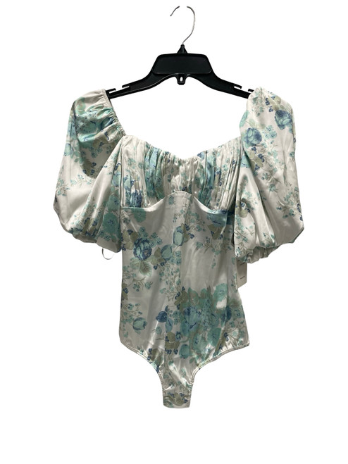 Vist Large View of Product Image Which is Used For Love And Lemons Short Sleeve Top S-4/6