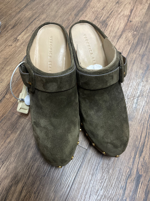 Vist Large View of Product Image Which is Used Unbranded Ankle Boots 8