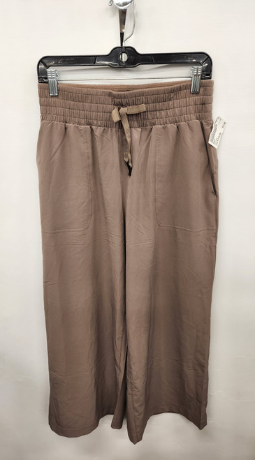 Vist Large View of Product Image Which is Used Spanx Active Pant M 8-10/28-30