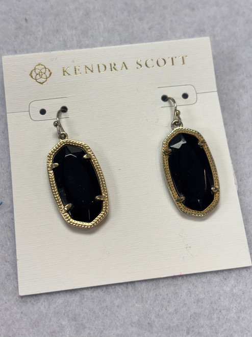 Vist Large View of Product Image Which is Used Kendra Scott Earrings