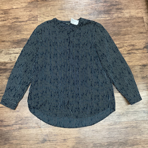Vist Large View of Product Image Which is Used Adrianna Papell Long Sleeve Top L-12/14