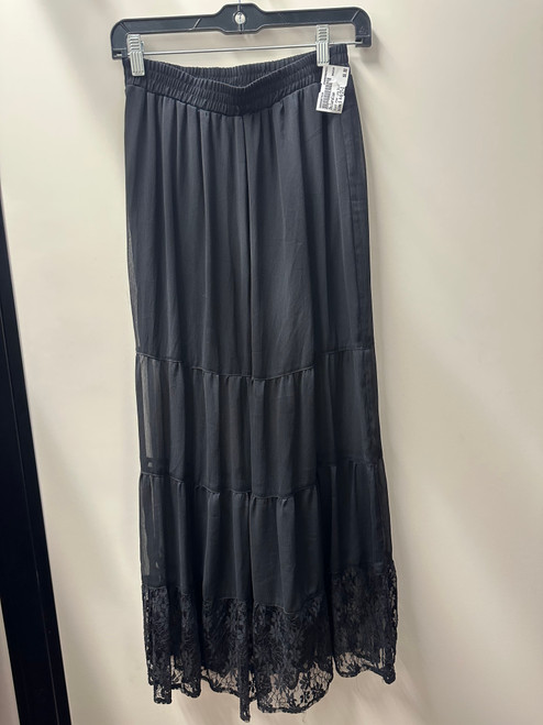 Vist Large View of Product Image Which is Used Xhilaration Long Skirt S 4-6/27-28