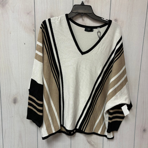 Vist Large View of Product Image Which is Used Tahari Long Sleeve Top 1X-18