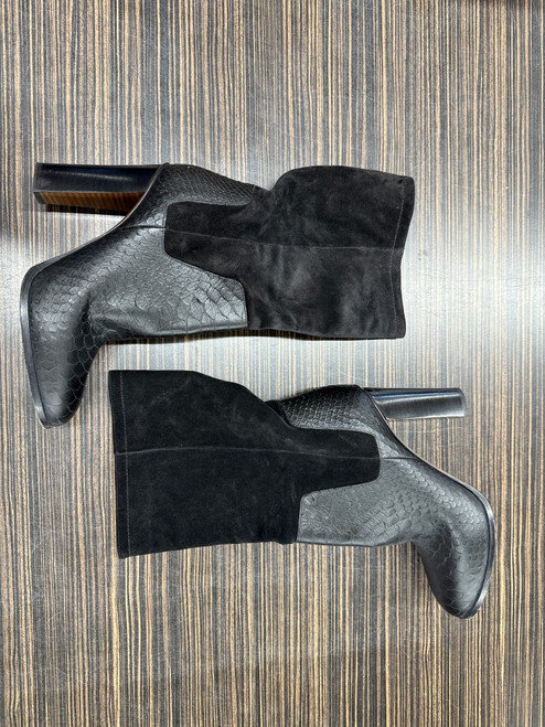 Vist Large View of Product Image Which is Used Vince Ankle Boots 8